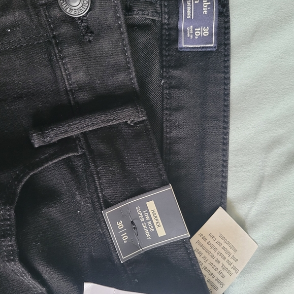 NWT A&F 30/ 10R Harper style black - Picture 5 of 9